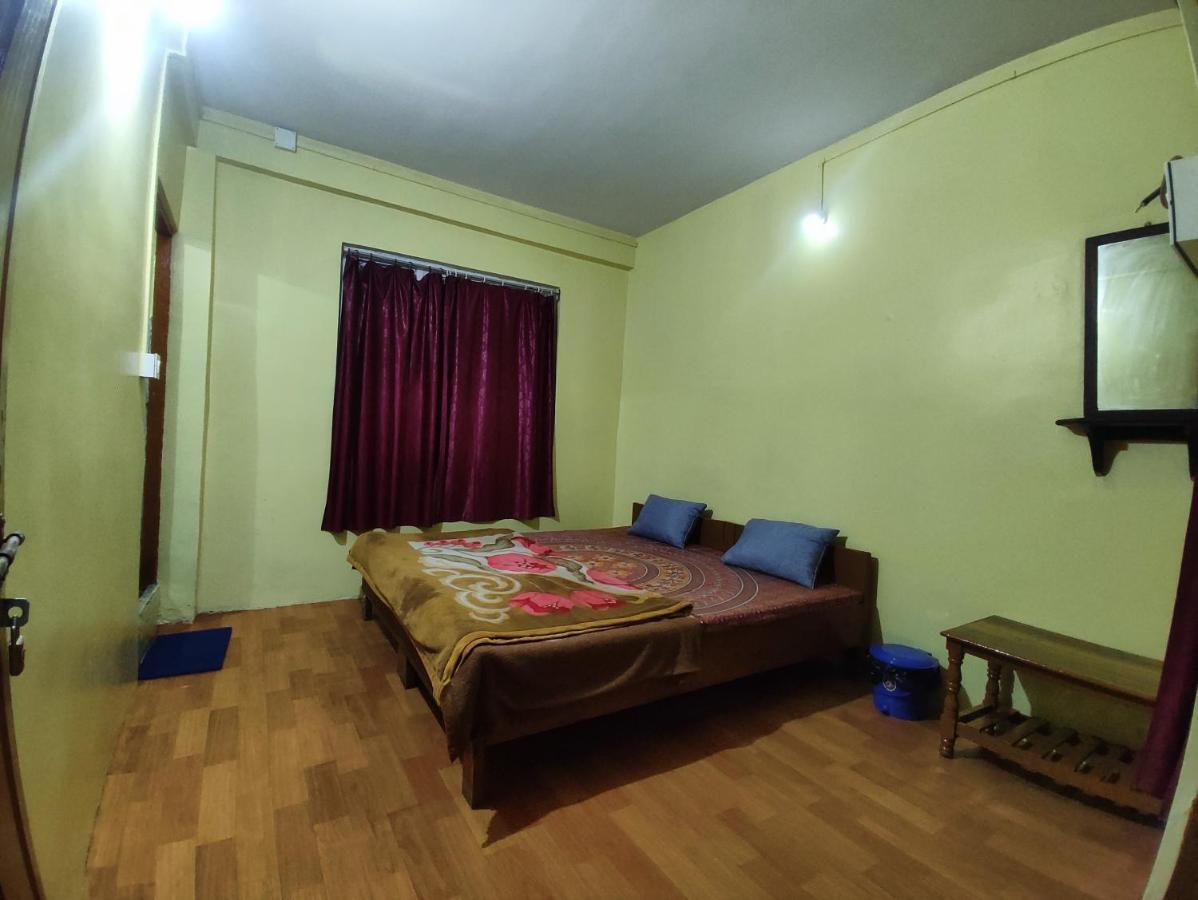Wind Home Darjeeling- Budget Hotel Near Mall Darjeeling  Eksteriør billede