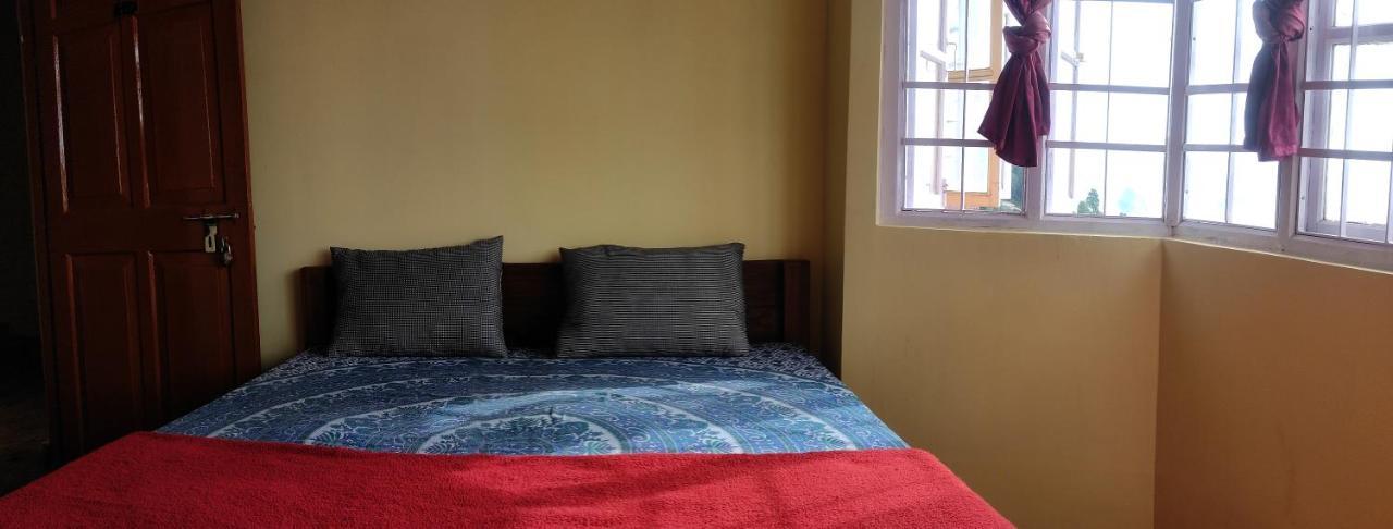 Wind Home Darjeeling- Budget Hotel Near Mall Darjeeling  Eksteriør billede