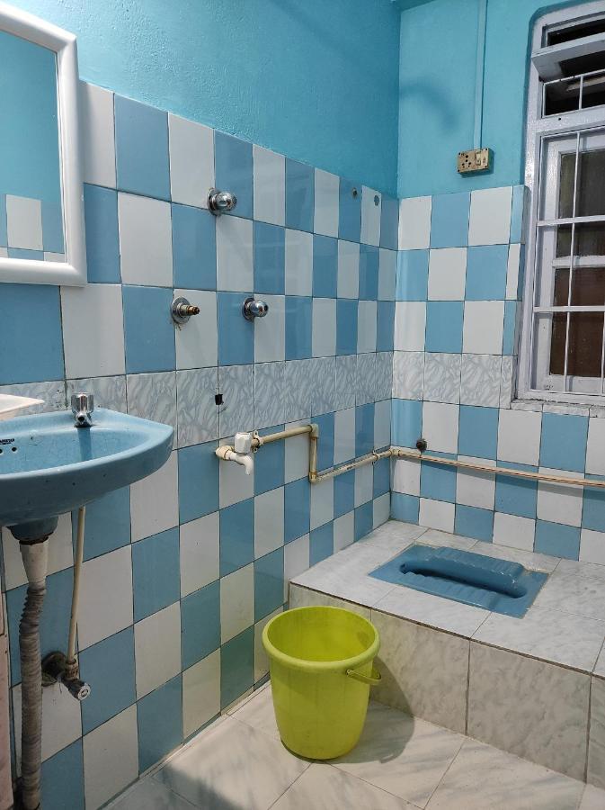 Wind Home Darjeeling- Budget Hotel Near Mall Darjeeling  Eksteriør billede